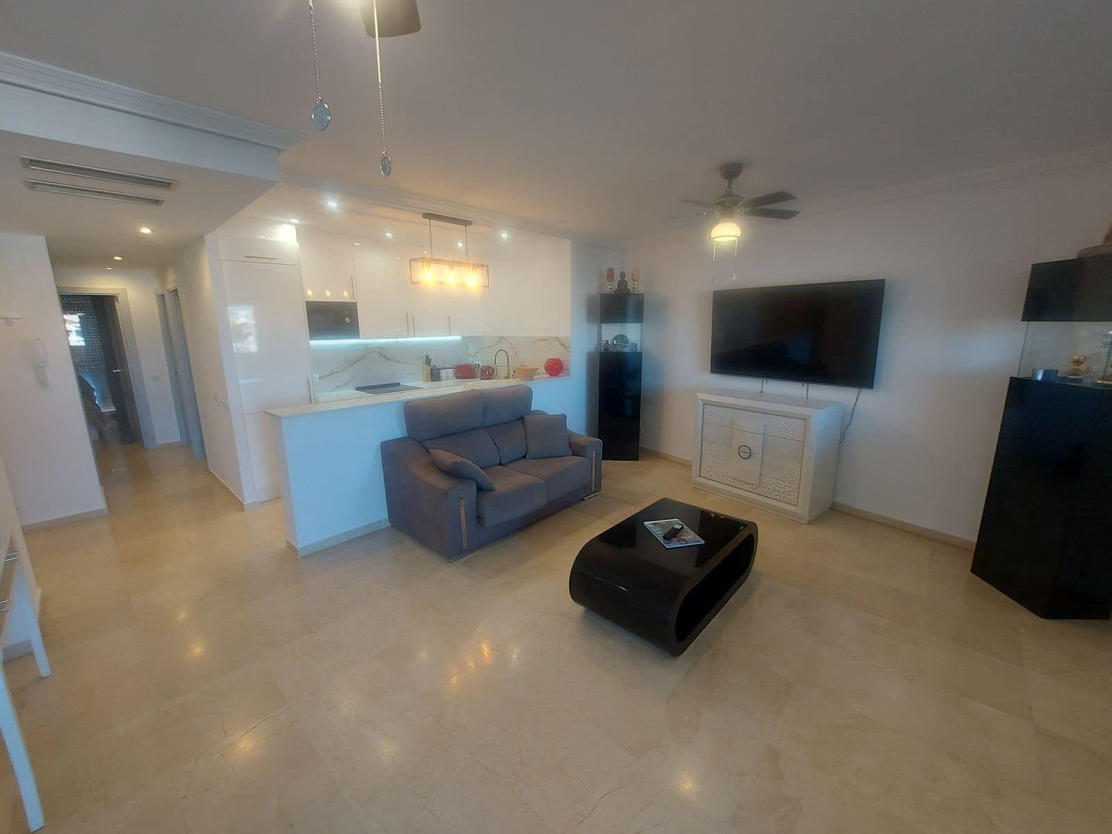 3 chambre Appartement à vendre à La Duquesa / Puerto de la Duquesa avec piscine garage - 299 000 € (Ref: 9805521)