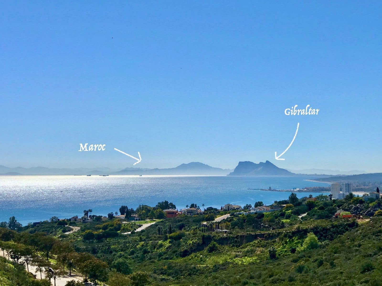 Apartamento de 2 habitaciones en Manilva en venta con piscina - 358.000 € (Ref: 9806738)