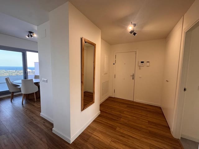 2 slaapkamer Penthouse te koop in Estepona met zwembad garage - € 410.000 (Ref: 9806739)