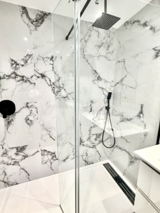 3 slaapkamer Penthouse te koop in Calahonda met zwembad - € 439.000 (Ref: 9806745)