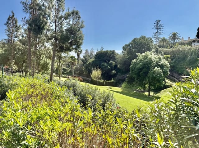 3 slaapkamer Penthouse te koop in Calahonda, Mijas met zwembad - € 439.000 (Ref: 9806745)