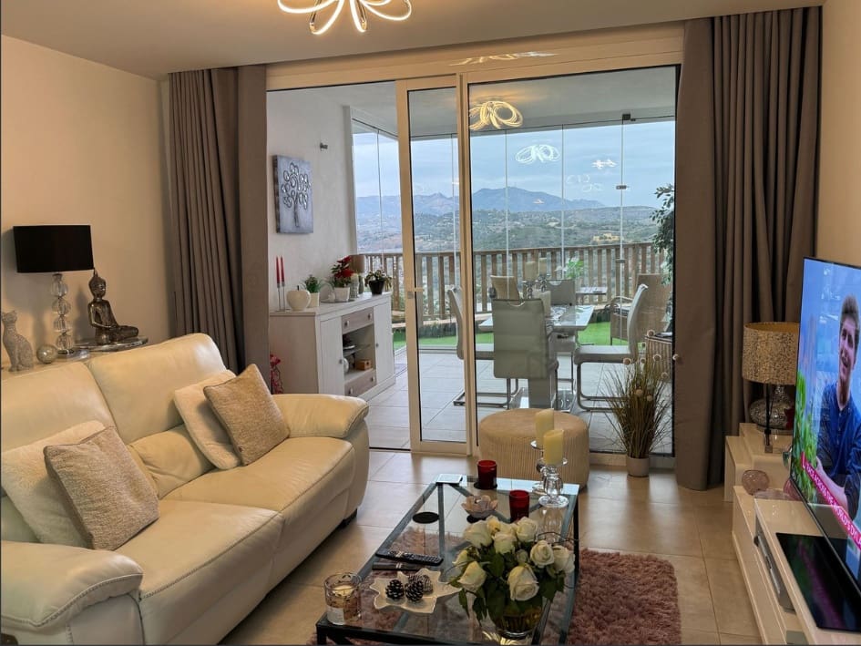 3 quarto Apartamento para venda em La Cala de Mijas com piscina - 499 000 € (Ref: 9809052)