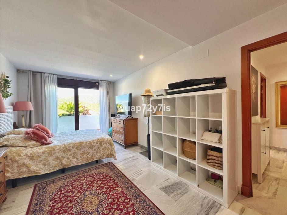 2 chambre Appartement à vendre à Estepona avec piscine - 355 000 € (Ref: 9809123)