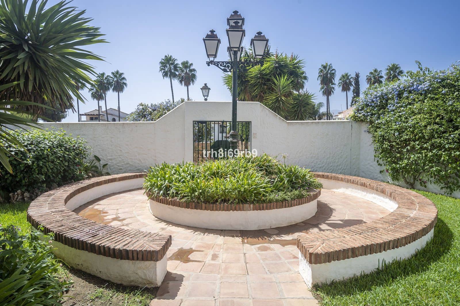2 chambre Appartement à vendre à Estepona avec piscine - 285 000 € (Ref: 9809348)
