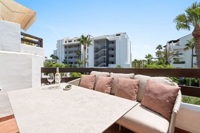 2 makuuhuone Huoneisto myytävänä paikassa Estepona mukana uima-altaan - 399 000 € (Ref: 9809737)