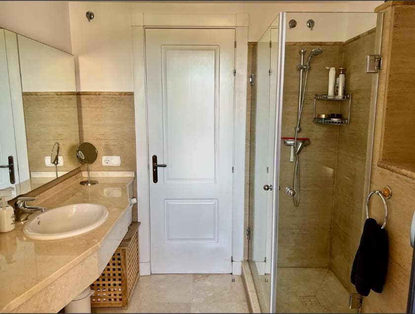 3 Zimmer Penthouse zu verkaufen in Calahonda mit Pool - 475.000 € (Ref: 9809738)