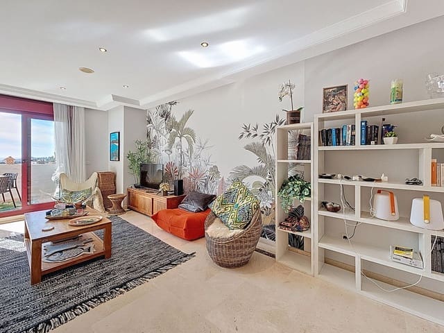 2 bedroom Apartment for sale in Casares with pool - € 349,000 (Ref: 9809744)