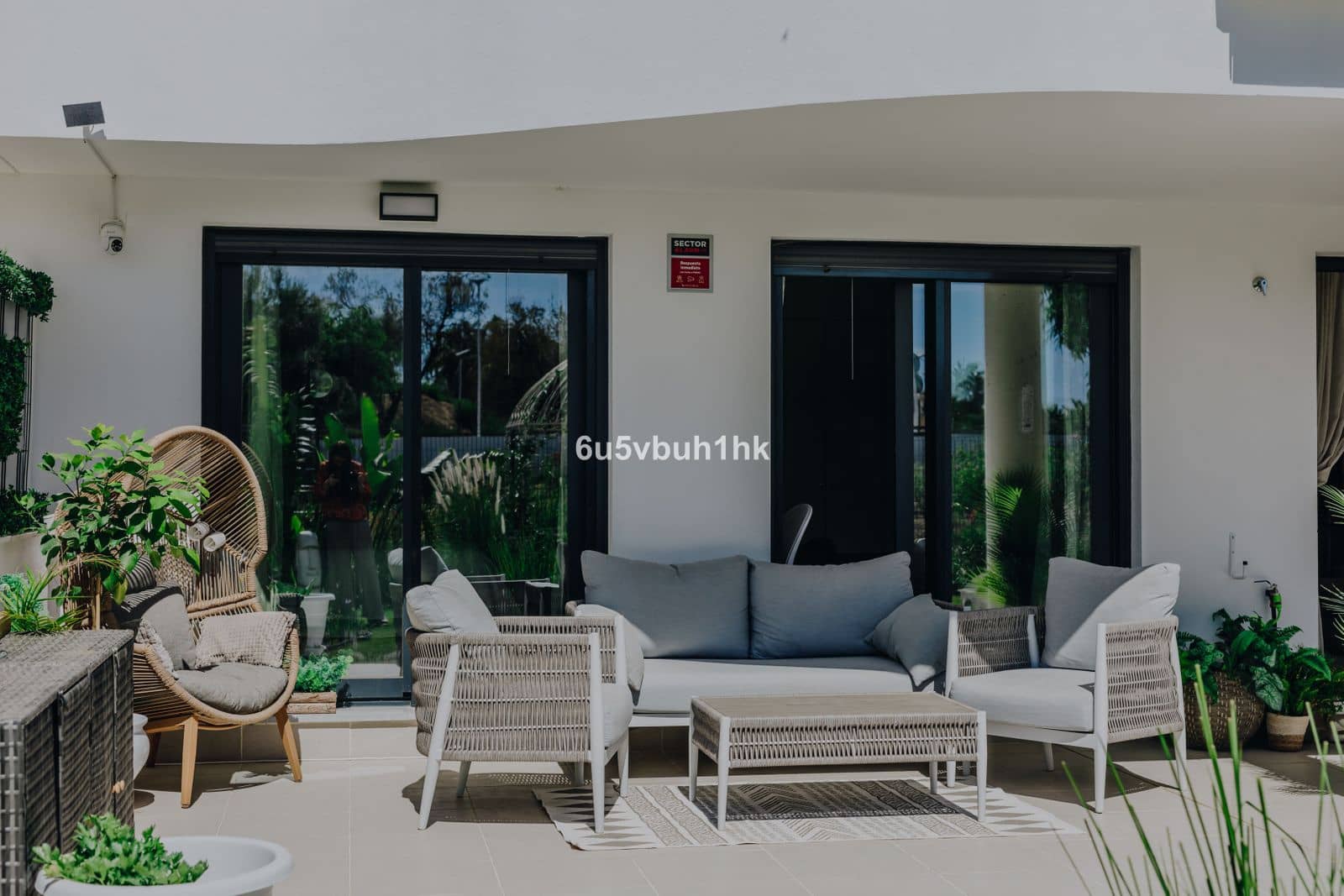 2 slaapkamer Appartement te koop in Estepona met zwembad - € 450.000 (Ref: 9809753)