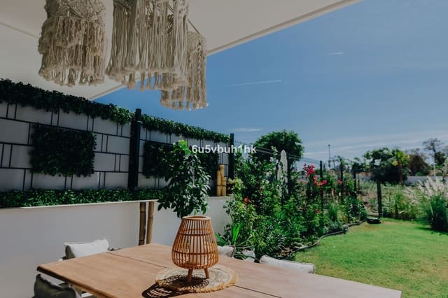 2 slaapkamer Appartement te koop in Estepona met zwembad - € 450.000 (Ref: 9809753)