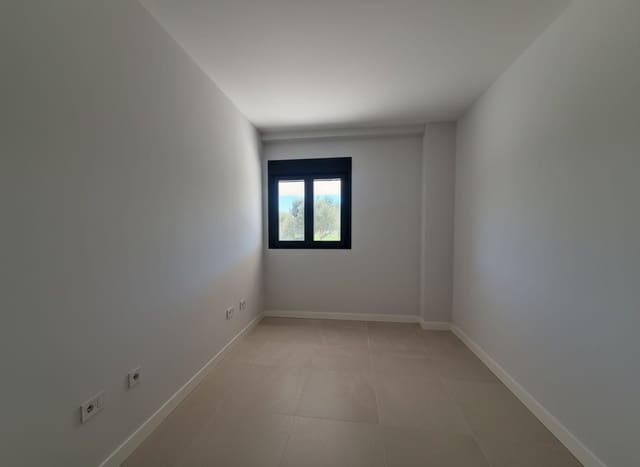 2 slaapkamer Appartement te koop in Estepona met zwembad - € 445.000 (Ref: 9809756)