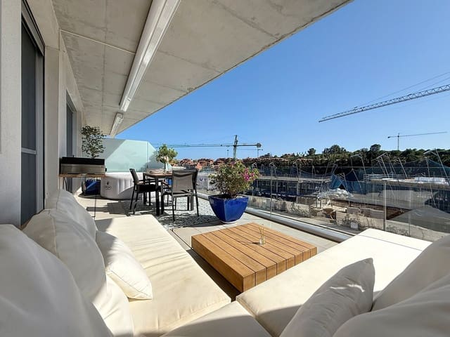 3 chambre Appartement à vendre à Estepona avec piscine - 359 000 € (Ref: 9809761)