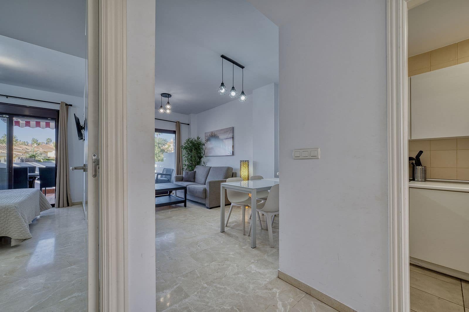 2 makuuhuone Huoneisto myytävänä paikassa Riviera del Sol mukana uima-altaan - 295 000 € (Ref: 9810389)