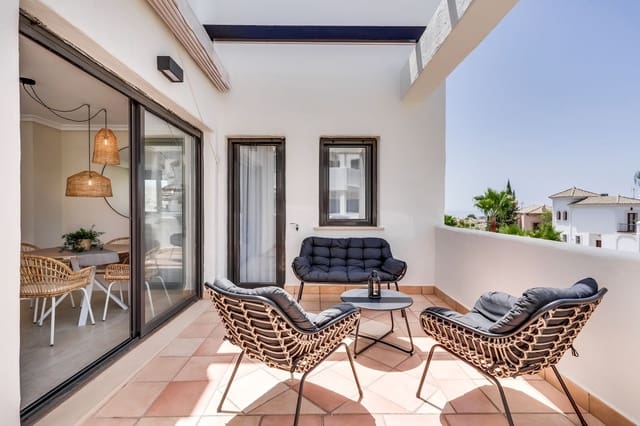 2 sypialnia Penthouse na sprzedaż w Selwo, Estepona z basenem - 489 000 € (Ref: 9810394)