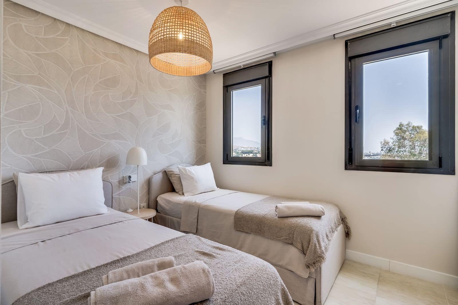 2 sypialnia Penthouse na sprzedaż w New Golden Mile z basenem - 489 000 € (Ref: 9810394)