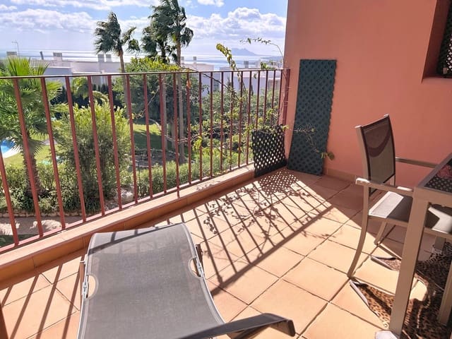 Apartamento de 2 habitaciones en Manilva en venta con piscina garaje - 439.000 € (Ref: 9812521)