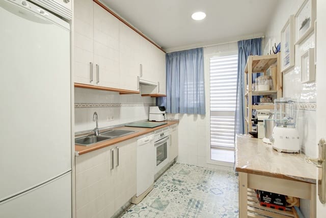 2 sypialnia Apartament na sprzedaż w La Cala de Mijas, Mijas - 359 900 € (Ref: 9812522)