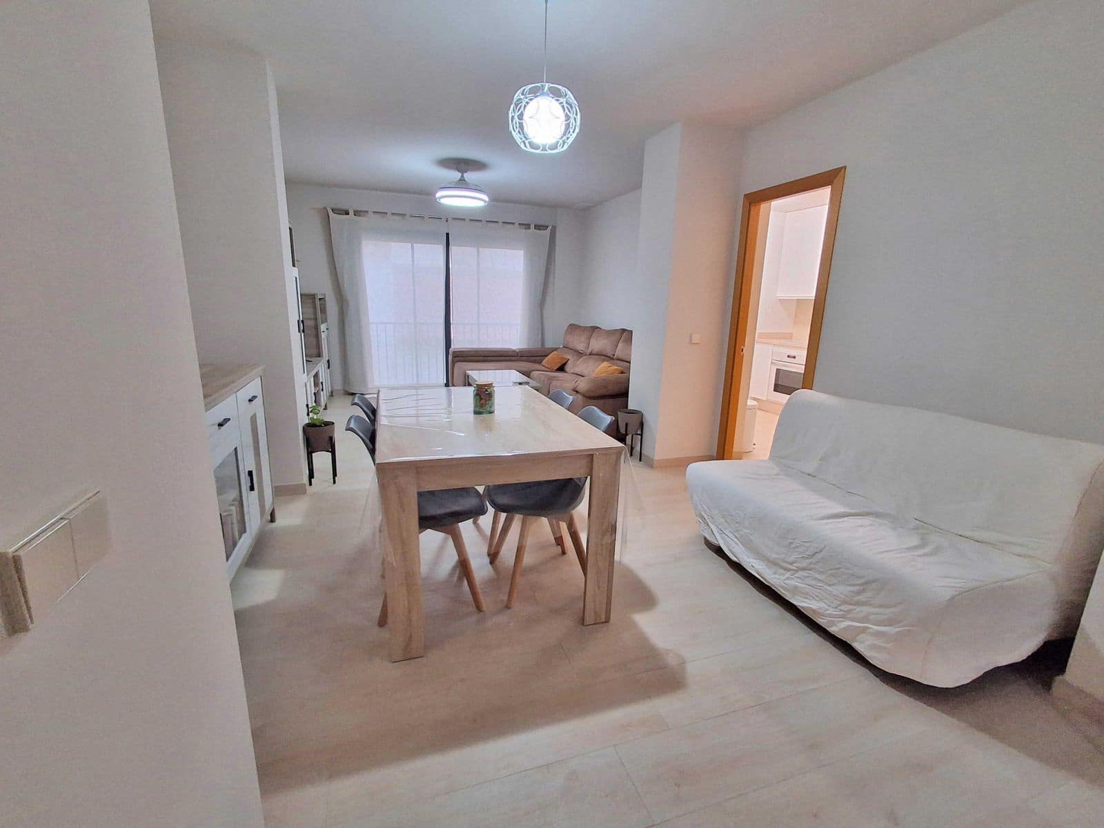 3 makuuhuone Huoneisto myytävänä paikassa Estepona - 421 000 € (Ref: 9812525)