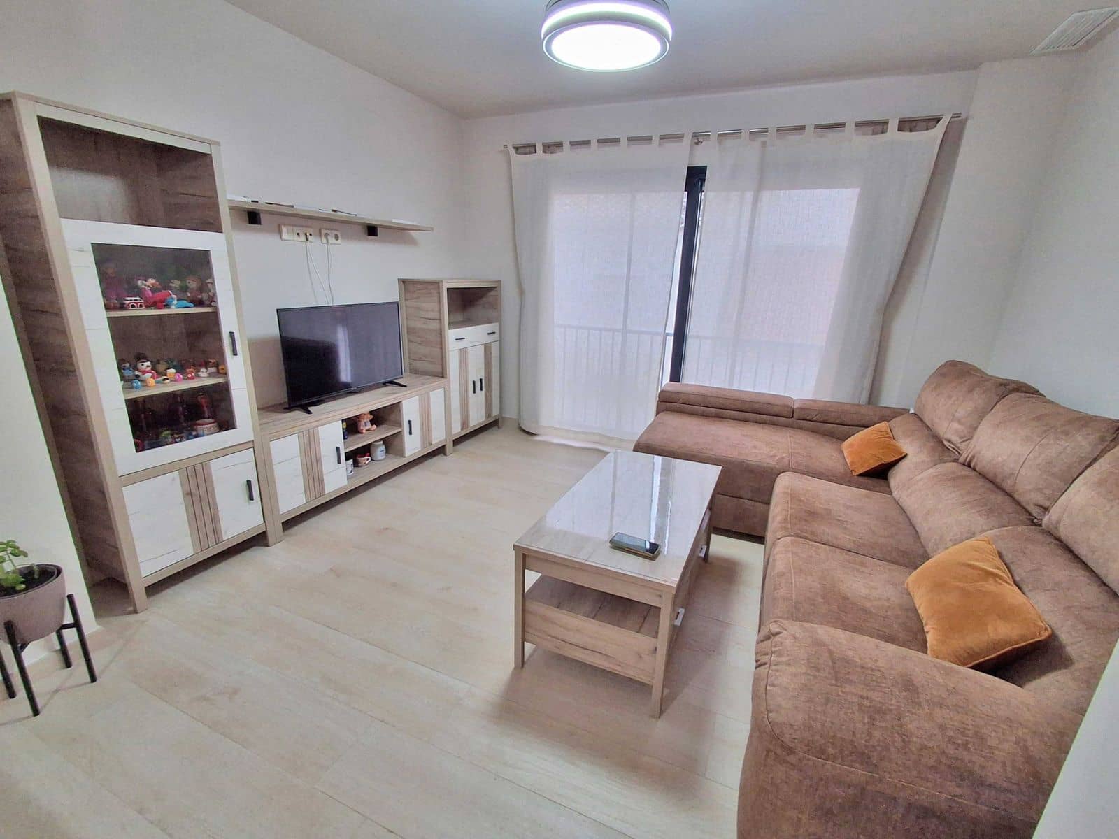 3 makuuhuone Huoneisto myytävänä paikassa Estepona - 421 000 € (Ref: 9812525)