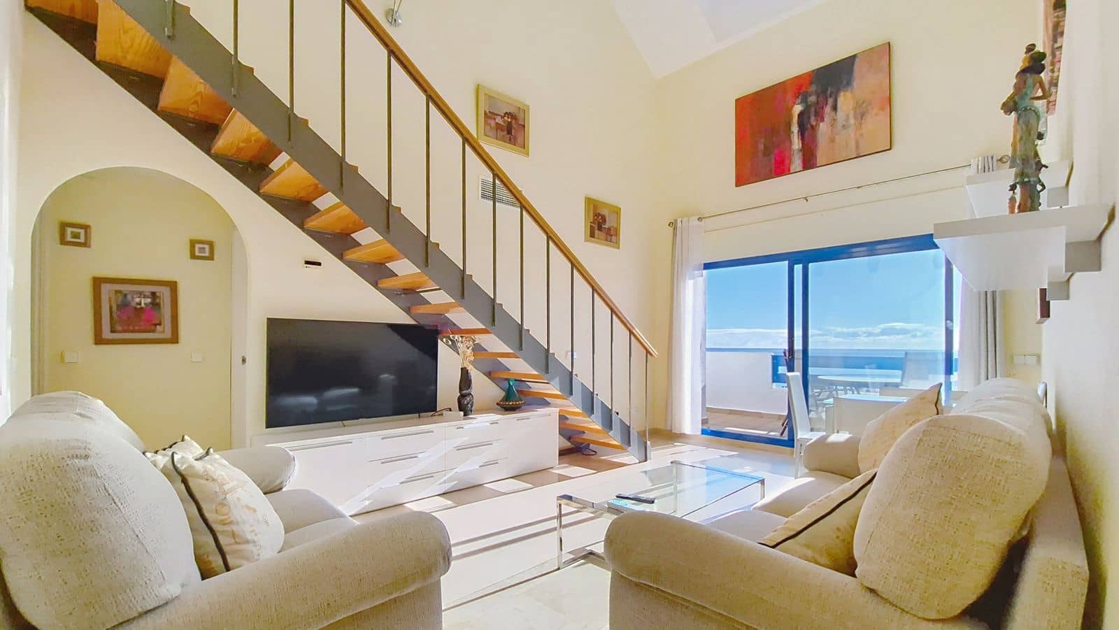 3 soveværelse Penthouse til salg i La Duquesa / Puerto de la Duquesa med swimmingpool - € 395.000 (Ref: 9812529)