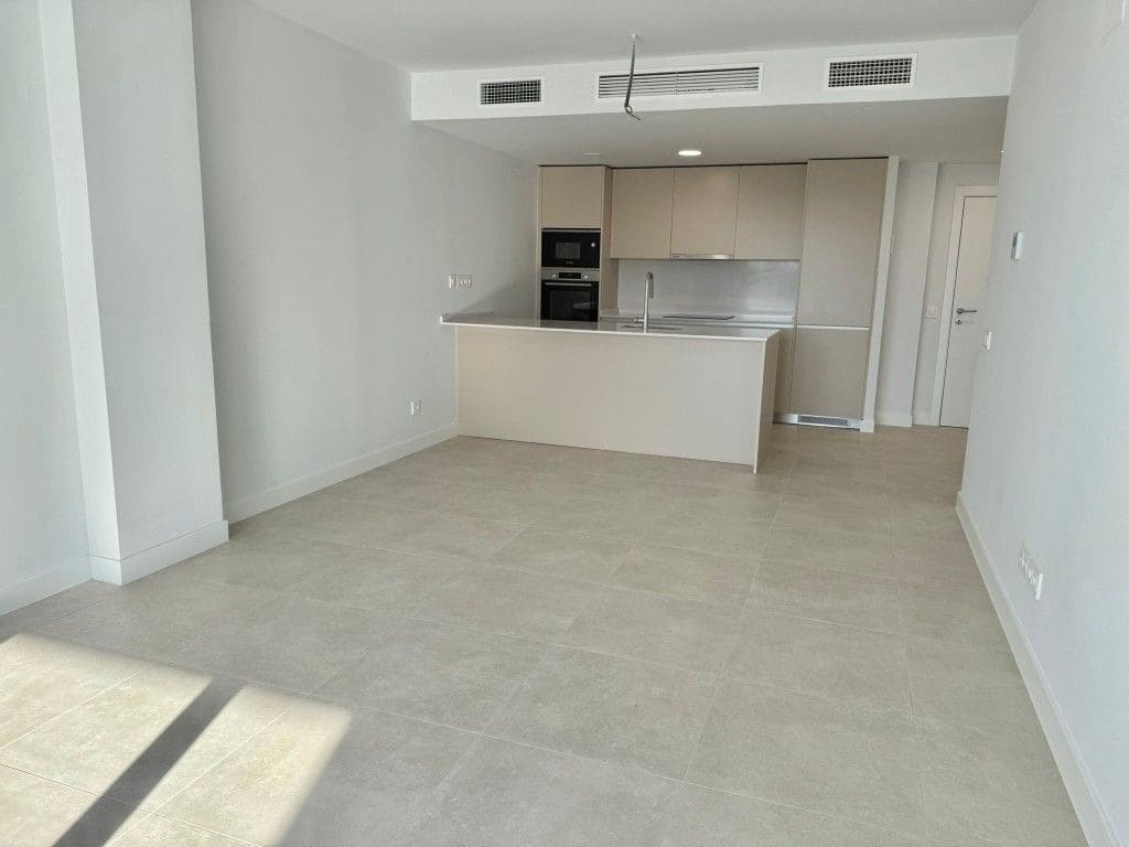 2 slaapkamer Appartement te koop in Estepona met zwembad - € 460.000 (Ref: 9812535)