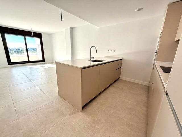 2 slaapkamer Appartement te koop in Estepona met zwembad - € 460.000 (Ref: 9812535)