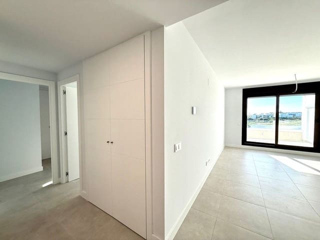 2 slaapkamer Appartement te koop in Estepona met zwembad - € 460.000 (Ref: 9812535)