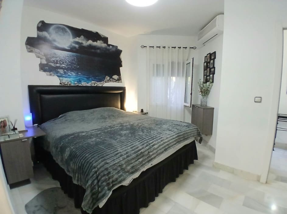 3 Zimmer Apartment zu verkaufen in Calahonda mit Pool Garage - 495.000 € (Ref: 9812542)