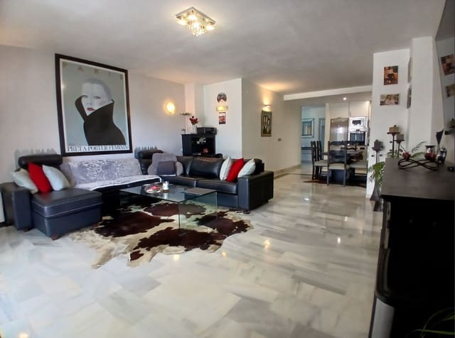 3 Zimmer Apartment zu verkaufen in Calahonda, Mijas mit Pool Garage - 495.000 € (Ref: 9812542)