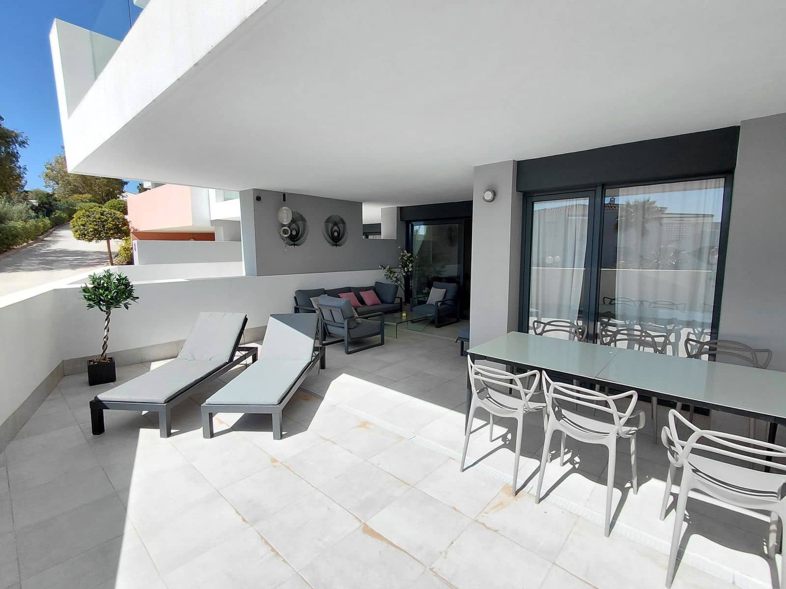2 camera da letto Appartamento in vendita in La Duquesa / Puerto de la Duquesa con piscina garage - 399.000 € (Rif: 9812546)