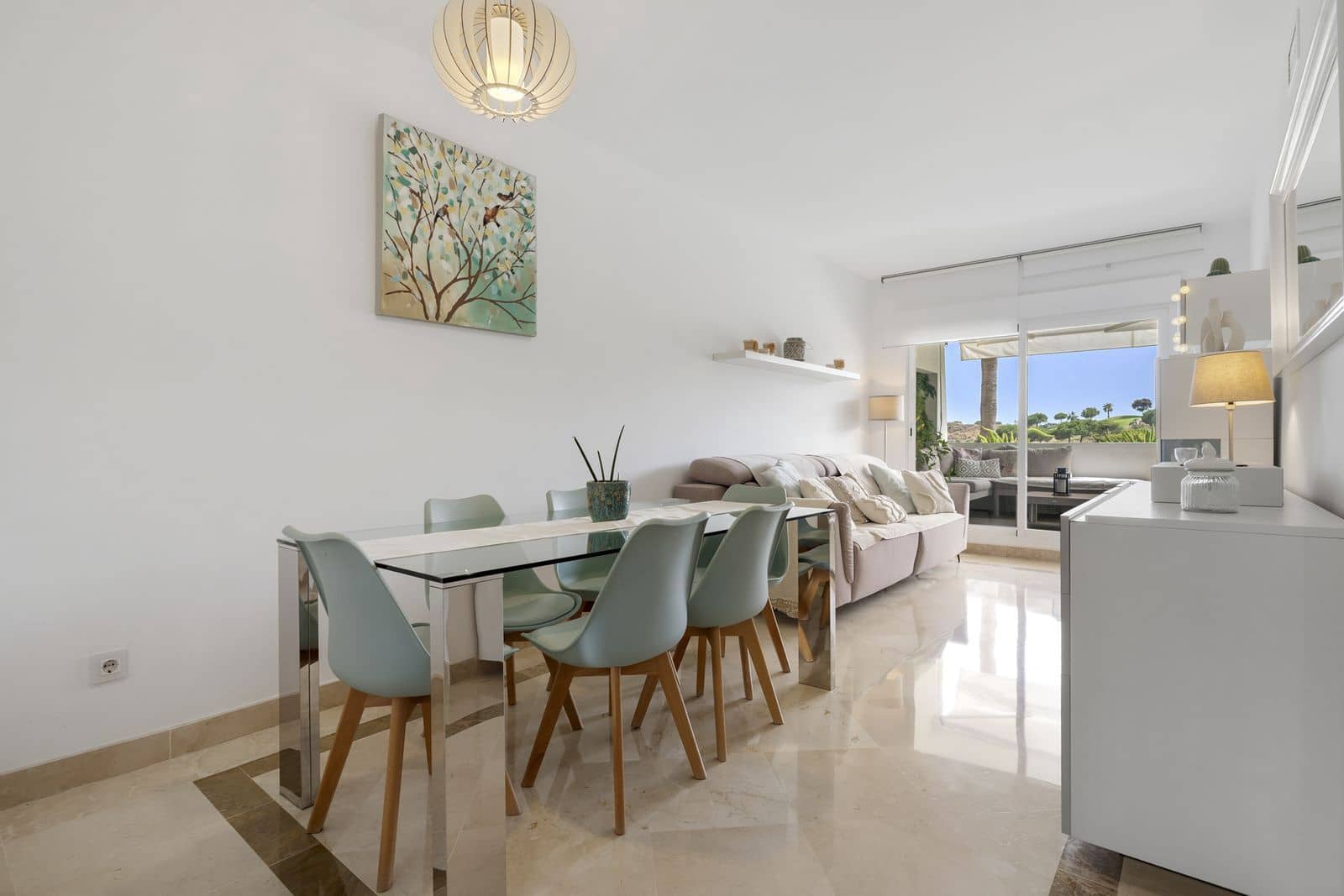 2 Zimmer Apartment zu verkaufen in La Cala de Mijas mit Pool - 295.000 € (Ref: 9812547)