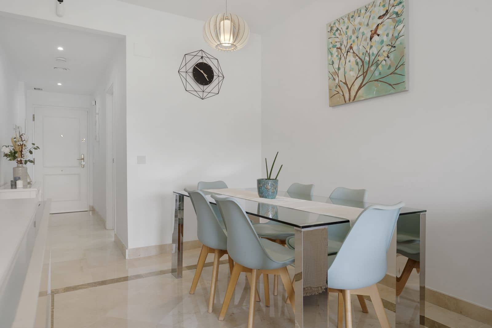 2 Zimmer Apartment zu verkaufen in La Cala de Mijas mit Pool - 295.000 € (Ref: 9812547)