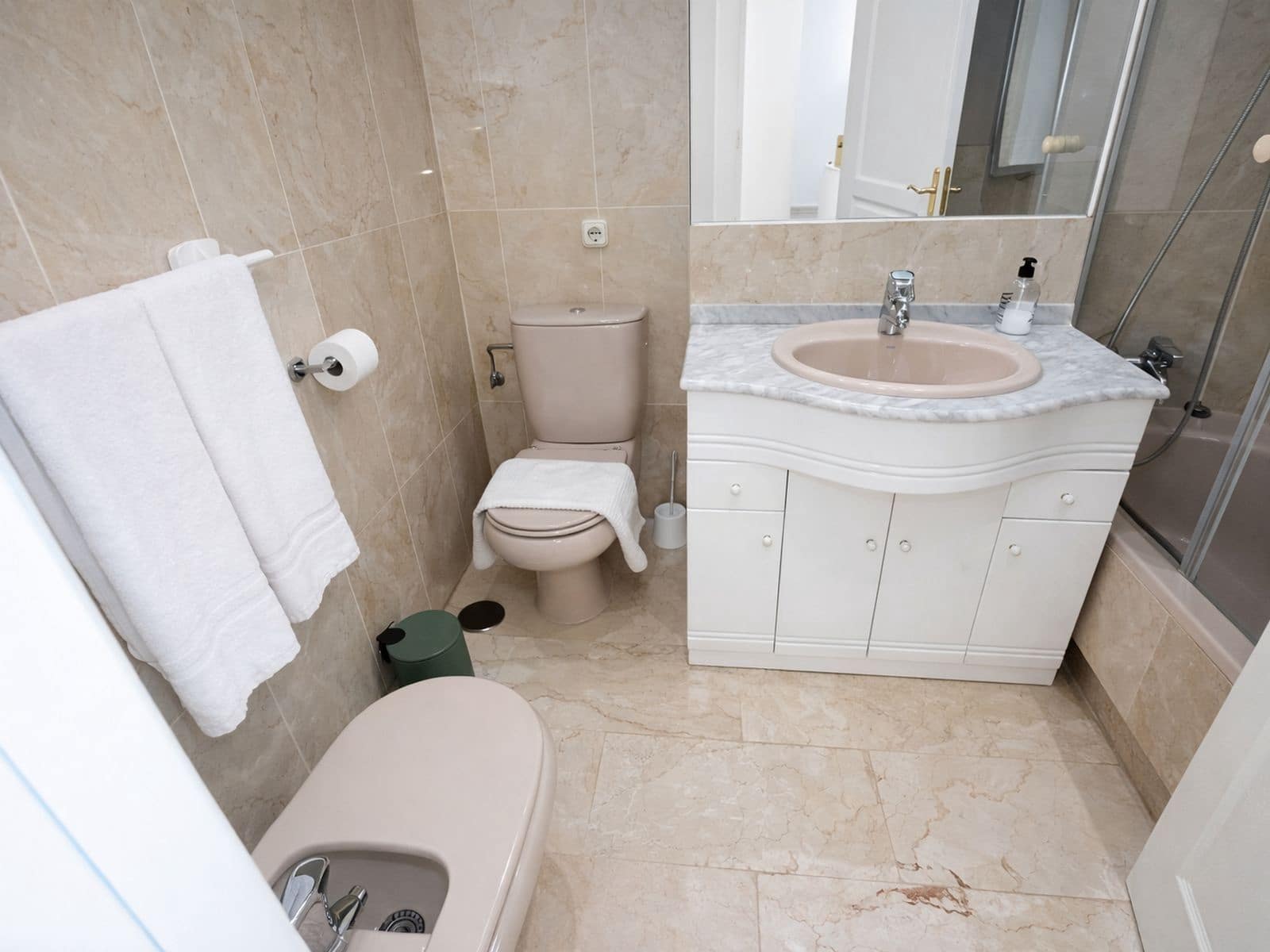 2 Zimmer Apartment zu verkaufen in Estepona - 391.500 € (Ref: 9812550)