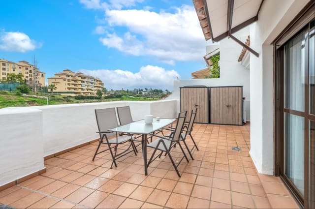 2 quarto Apartamento para venda em Estepona com piscina - 380 000 € (Ref: 9812584)