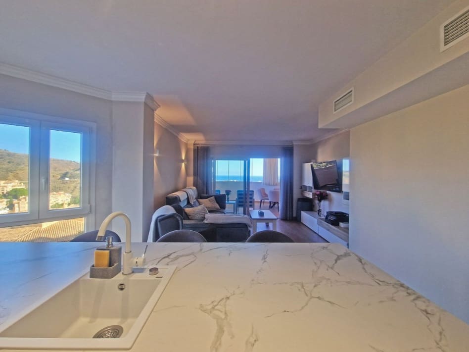 3 slaapkamer Appartement te koop in Calahonda met zwembad - € 385.000 (Ref: 9812585)