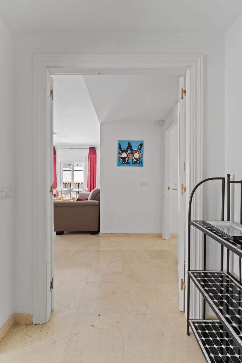 3 bedroom Apartment for sale in Mijas - € 295,000 (Ref: 9812586)