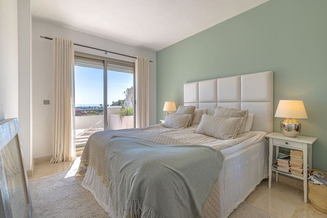 2 sypialnia Apartament na sprzedaż w Selwo, Estepona z basenem garażem - 399 000 € (Ref: 9812596)