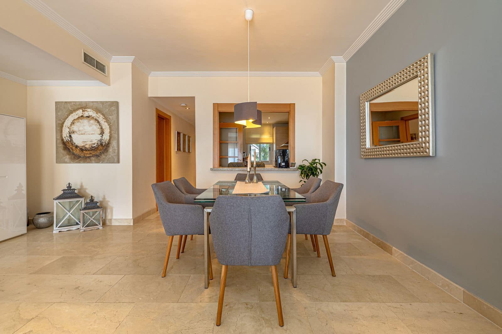 2 sypialnia Apartament na sprzedaż w New Golden Mile z basenem garażem - 399 000 € (Ref: 9812596)