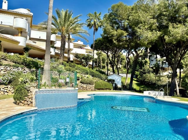 3 Zimmer Penthouse zu verkaufen in Calahonda, Mijas mit Pool - 439.000 € (Ref: 9813458)