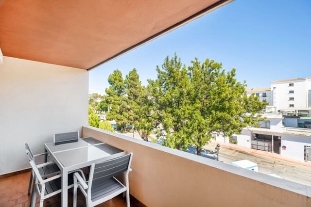 2 makuuhuone Huoneisto myytävänä paikassa Nueva Andalucia, Marbella mukana uima-altaan - 497 500 € (Ref: 9813495)