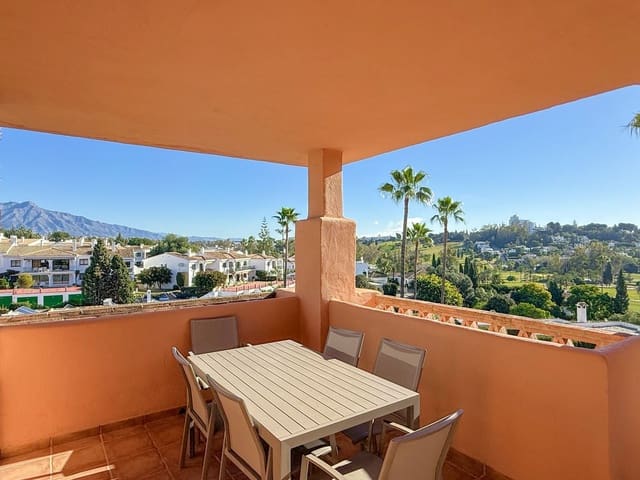 Ático de 3 habitaciones en Benahavís en venta con piscina - 400.000 € (Ref: 9813509)
