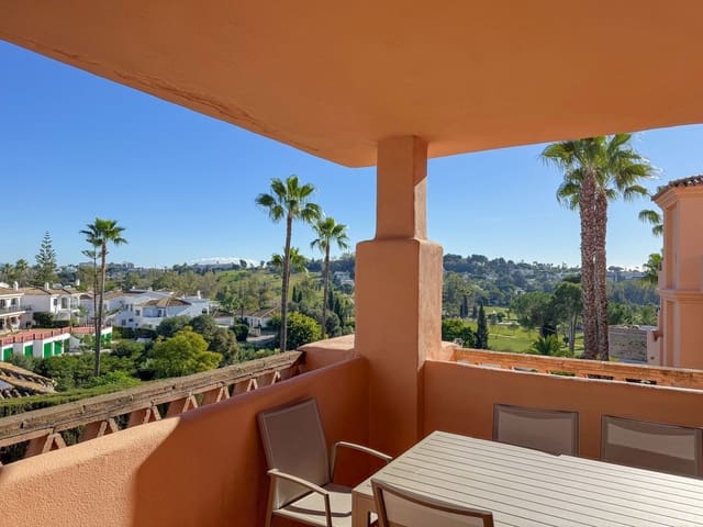Ático de 3 habitaciones en Benahavís en venta con piscina - 400.000 € (Ref: 9813509)