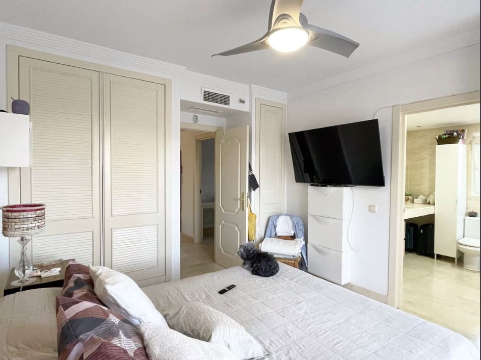 3 sypialnia Dom blizniak na sprzedaż w Riviera del Sol z basenem garażem - 507 000 € (Ref: 9813510)