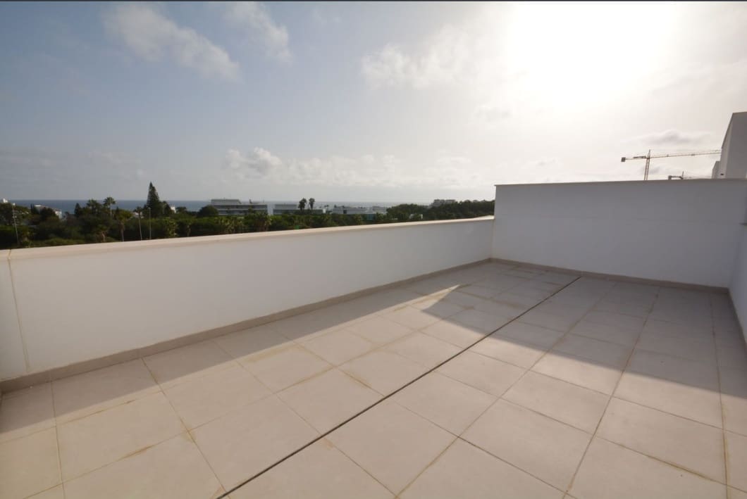 2 quarto Apartamento para venda em Estepona com piscina - 399 000 € (Ref: 9813516)
