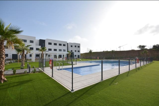 2 quarto Apartamento para venda em Estepona com piscina - 399 000 € (Ref: 9813516)