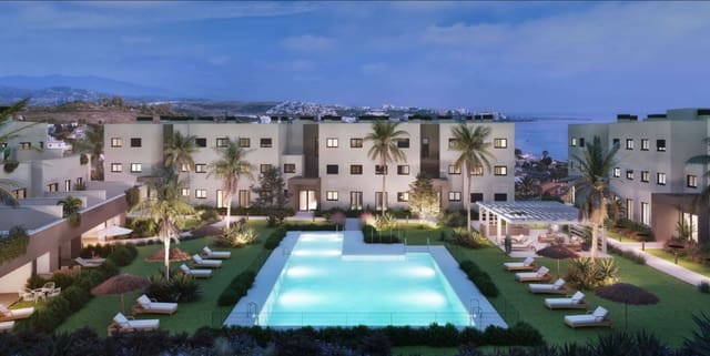 2 quarto Apartamento para venda em Estepona com piscina - 399 000 € (Ref: 9813516)