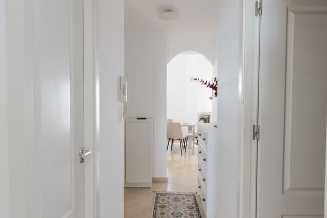 4 Zimmer Penthouse zu verkaufen in Manilva mit Pool Garage - 450.000 € (Ref: 9813520)