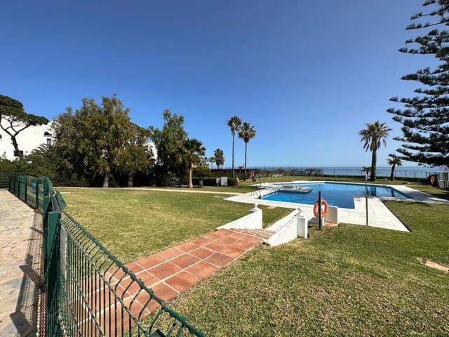 Apartamento de 4 habitaciones en Calahonda, Mijas en venta con piscina - 380.000 € (Ref: 9814073)