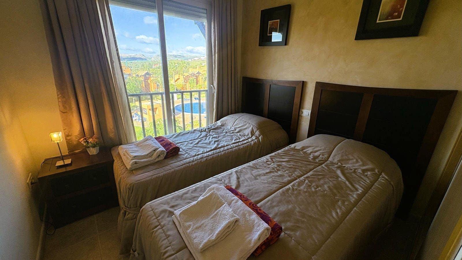 3 bedroom Penthouse for sale in Casares with pool - € 355,000 (Ref: 9816309)