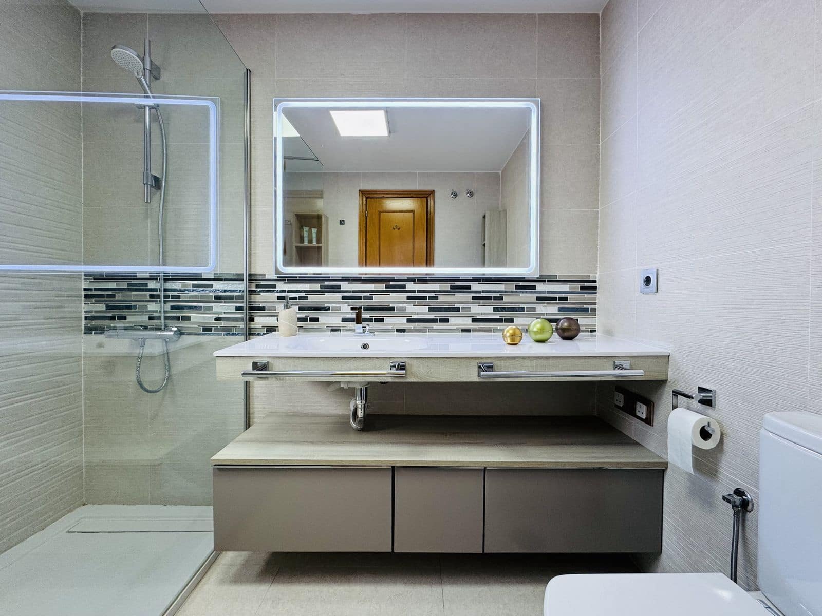 3 bedroom Townhouse for sale in Casares with pool - € 440,000 (Ref: 9816314)