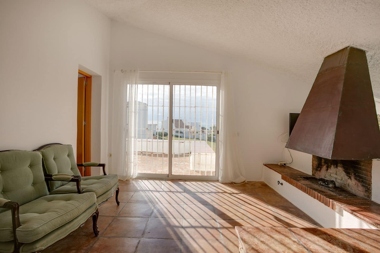 3 sypialnia Dom blizniak na sprzedaż w Estepona z basenem garażem - 499 000 € (Ref: 9816325)